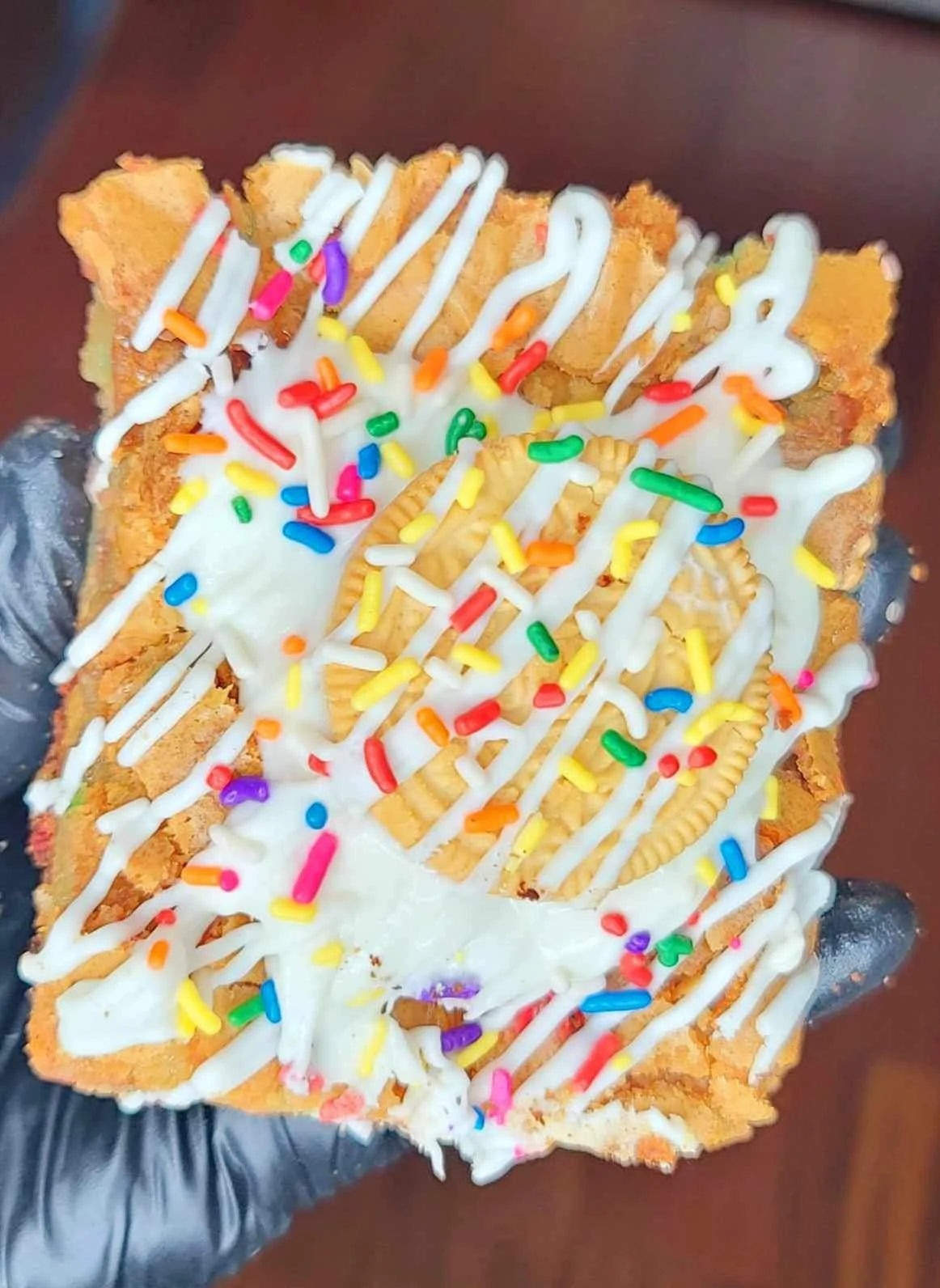 XL Celebration Confetti Blondies