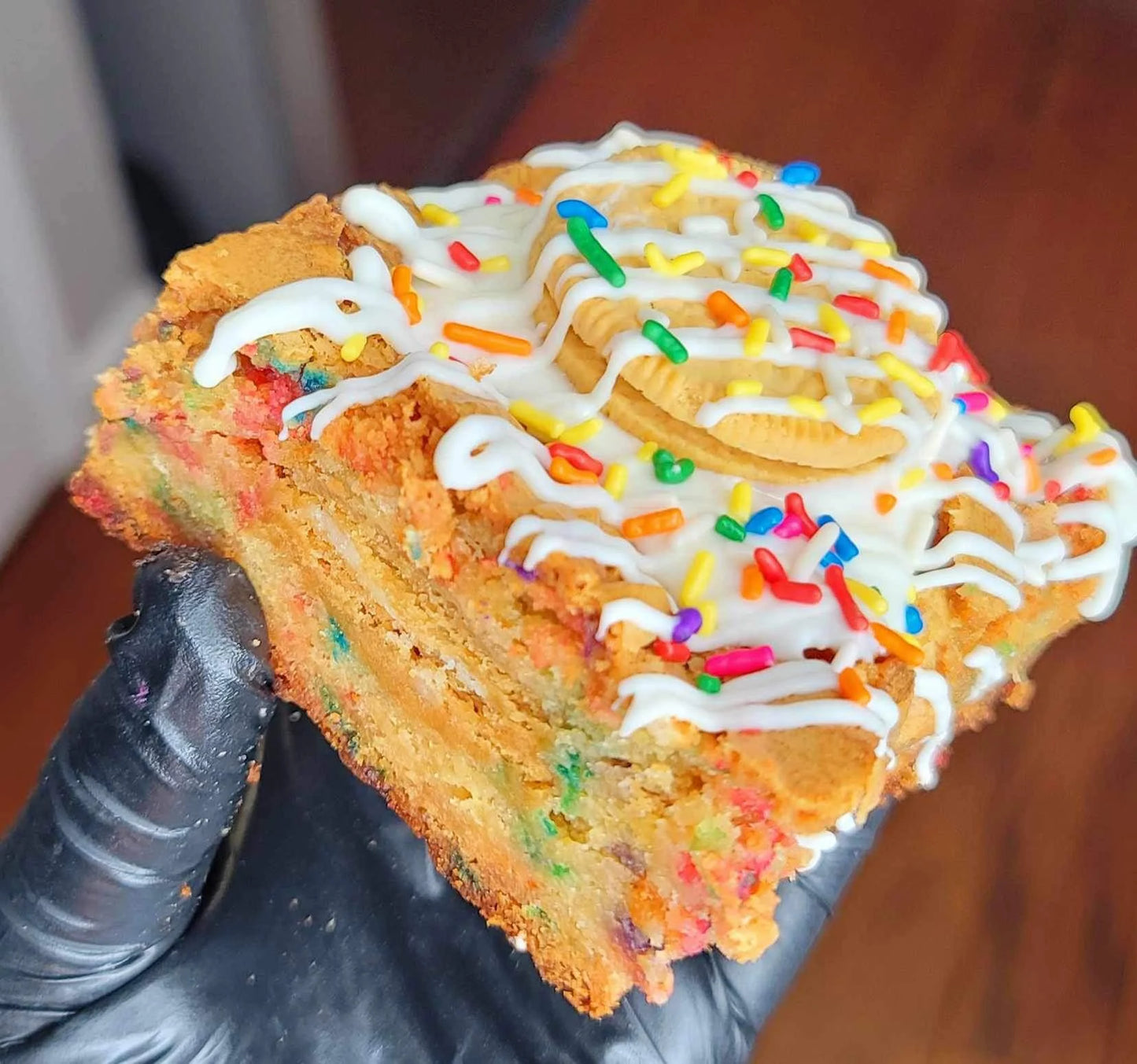 XL Celebration Confetti Blondies